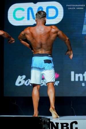 MEN'S PHYSIQUE МАСТЕРА +40